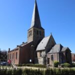 Kerk van Erondegem opent deuren voor uniek erfgoedmoment: geschiedenis, verhalen en creativiteit komen samen.
