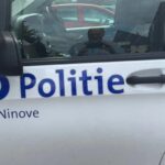 Politiezone Ninove betrapt 15 bestuurders tijdens controle op afleiding achter het stuur.