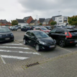 Pendelparking in Burst tijdelijk ingenomen voor jaarlijkse kermis.