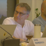 Schepen Blancquaert ‘kampeert’ dagelijks aan Warandebad: “Massale overtredingen van kledingvoorschriften blijven zorgen baren”