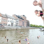 Aalst ziet voorlopig af van officiële zwemzone in de Dender: “Voor 2027 komt die er zeker niet”