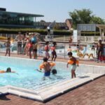 Buitenzwembad De Warande in Wetteren heropent maandag met strengere veiligheidsmaatregelen na zwaar ongeval.