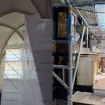 Restauratie Sint-Martinuskerk in Aalst nadert belangrijke mijlpaal: gewelven en sterren krijgen opnieuw hun oorspronkelijke pracht.