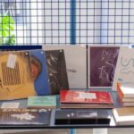Tijdelijke bookshop bij NW Aalst zet experimentele kunst en undergroundcultuur in de kijker.