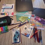 Vlaams Belang Sint-Lievens-Houtem start schoolpakkettenactie voor gezinnen.