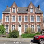 Beschermd pand in Aalsterse Begijnhof staat te wachten op nieuwe eigenaar.