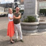 Zottegem verwelkomt Radio 2 Dansathon: Peter Van de Veire danst 24 uur tegen kanker op de Markt.