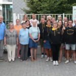 Ride2Live schenkt 1.000 euro aan ‘Aan Tafel’ en brengt mensen letterlijk samen.