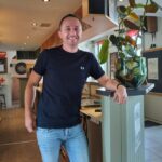 Nieuwe uitbater voor ’t Aygems Cafeetje: Glenn D’Haemers wil authentieke dorpscafégevoel behouden.