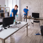 Schoonmaakteam geeft positieve draai aan besparingsronde.