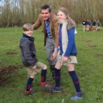 De gemeente Sint-Lievens-Houtem plantte op het Vlierzeelse Hemelrijk 1025 nieuwe bomen en planten.