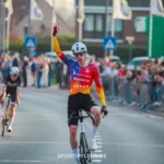 Brent Van Mulders wint Grote Prijs Albert in Wetteren.