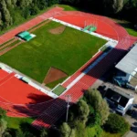Dossier Putbosstadion Oordegem-Lede: gemeentebestuur opnieuw aan zet om werk  te maken van een duurzame oplossing voor het tribunegebouw.