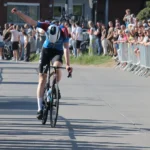 Jonas De Schampheleire soleert naar provinciale titel bij de beloften na ware uitputtingsslag in Herzele.