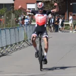 Daan Van Raemdonck soleert naar eerste seizoenszege in openingswedstrijd Trofee Zuid-Oost-Vlaanderen.