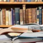 Boekmei kleurt Herzele op 1 mei: literatuur, livemuziek en cider op ’t Uilekot.