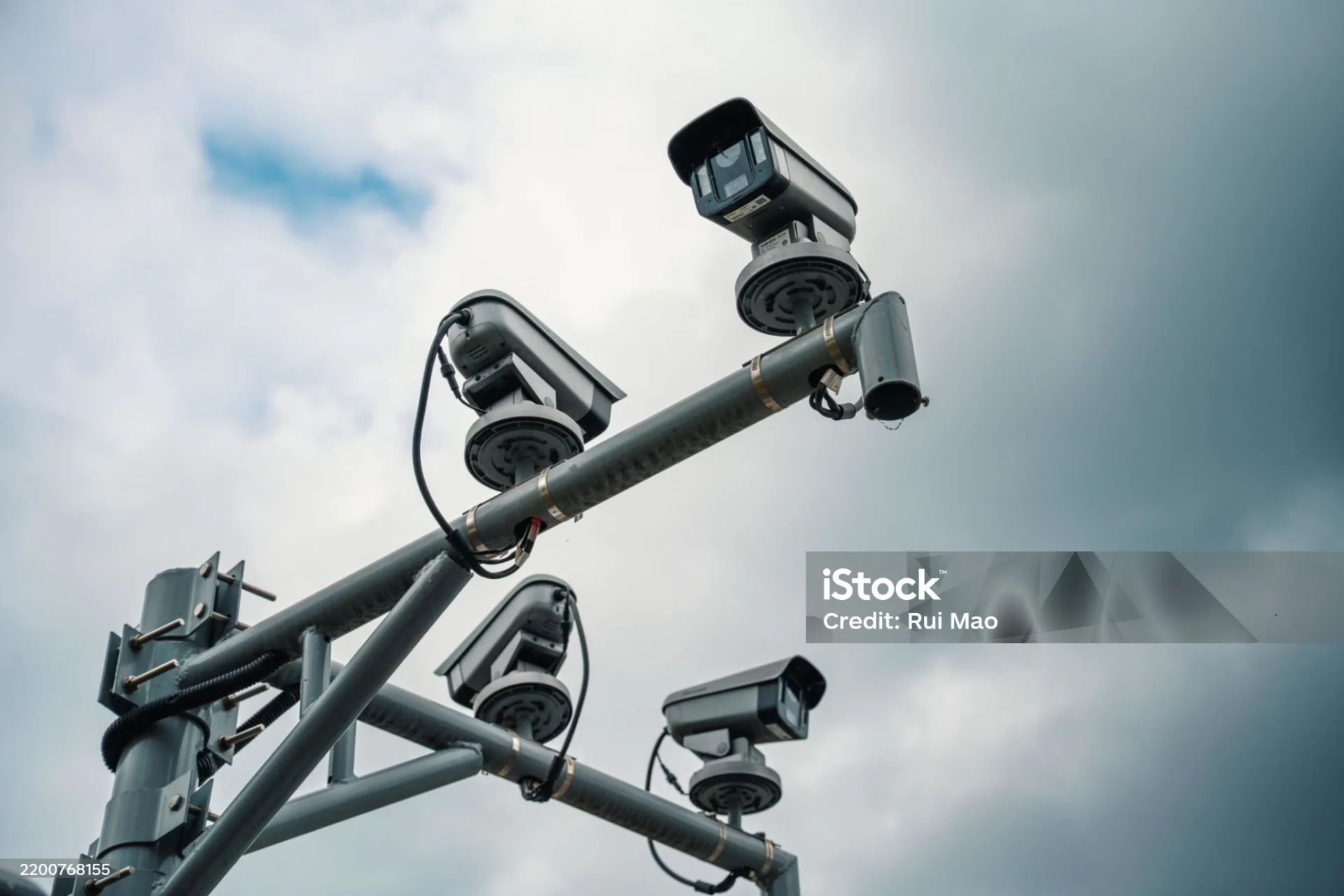 Nieuwe ANPR-servers voor politiezone Erpe-Mere/Lede: verouderd systeem krijgt broodnodige upgrade.