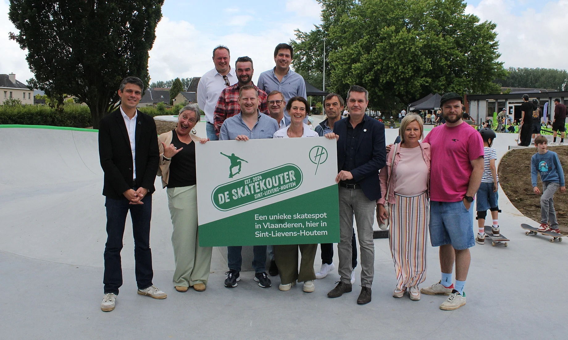 het college van burgemeester en schepenen en Dalle