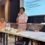 Grootse riolerings- en wegeniswerken in Burst en Aaigem: gemeente Erpe-Mere licht ambitieuze plannen toe tijdens druk bijgewoonde infoavond.