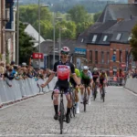 Thor Verleysen heerst op de Vesten van Geraardsbergen en boekt derde seizoenszege: “Een koers winnen op de Muur, dat is puur wielererfgoed.”