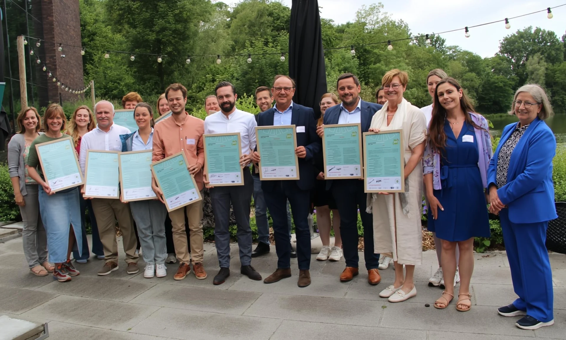 Dertien gemeenten, twaalf engagementen: Gezonde Gemeente-charter verankert structureel preventiebeleid in de Denderregio.