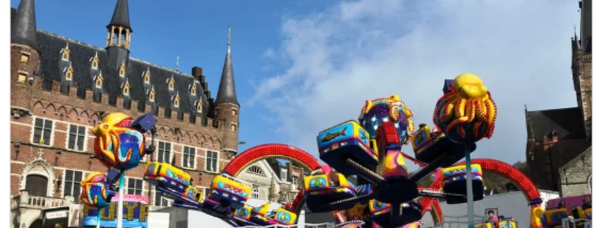 Eind augustus bruist Geraardsbergen: Tropische nachten, koershelden en mattentaarten vullen de stad.