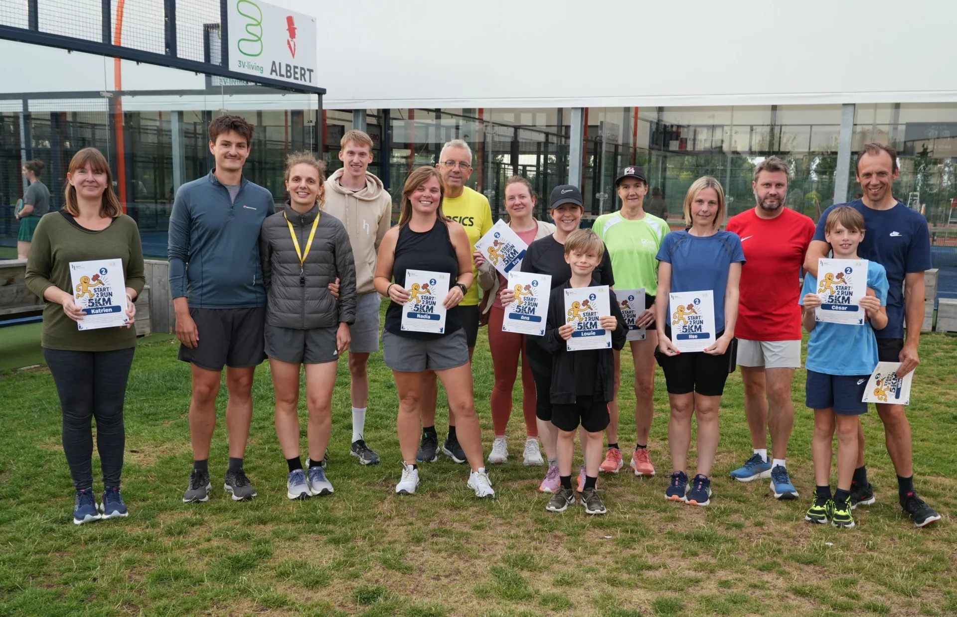 Vijf kilometer vol trots: tien lopers behalen hun ‘Start-To-Run’-diploma.
