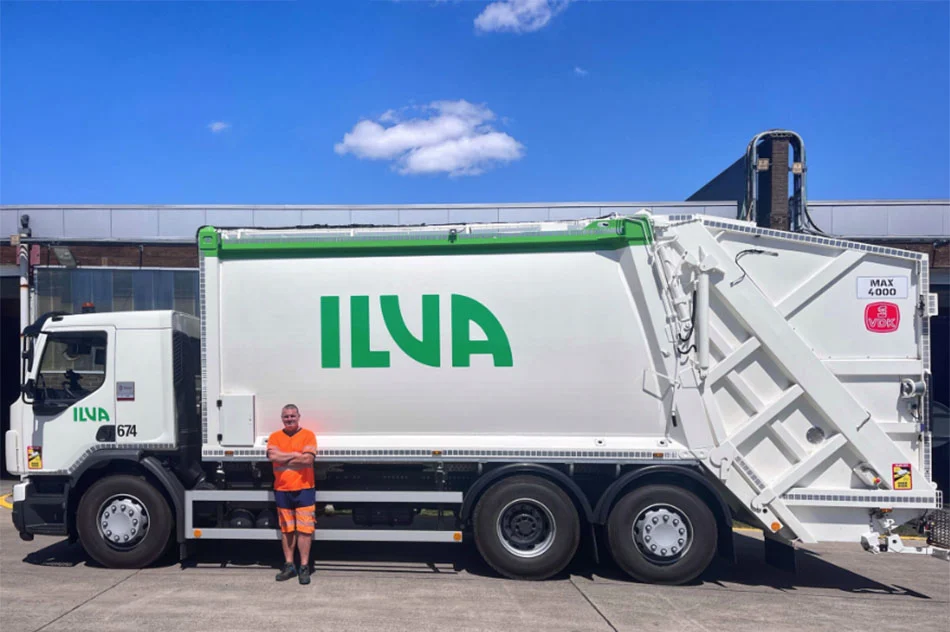 ILvA investeert in vier nieuwe ophaalwagens voor papier en karton.
