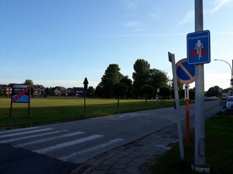 Veilige fietsverbinding tussen Sint-Lievens-Esse en Zottegem op tafel: “Samenwerken is de sleutel”