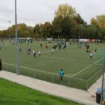 €400.000 voor nieuw kunstgrasveld op Steenberg: gemeente investeert in veilige en moderne sportinfrastructuur