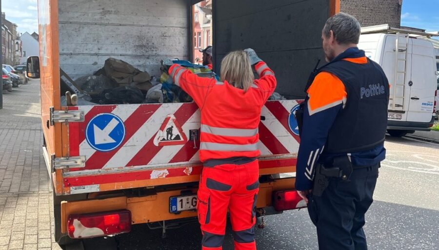 Strijd tegen sluikstort in Aalst opgevoerd: gerichte controles en cameratoezicht moeten overlast indijken.
