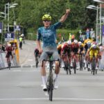 Spektakelrijke 60ste Omloop Het Nieuwsblad U23 in Herzele: Bart Kortleve wint, Quinten De Buysser behoudt leidersplaats in U23 Road Series.