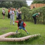 Vrije Basisschool Oosterzele is fier op zijn nieuwe duurzame en educatieve speelruimte ’t Appelveld’