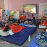 Sleepover op school moet kleuters klaarstomen voor grote stap naar het eerste leerjaar.