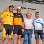 Johan Museeuw triomfeert op Natourcriterium Aalst, indrukwekkend eerbetoon voor Tourwinnaar Lucien Van Impe.