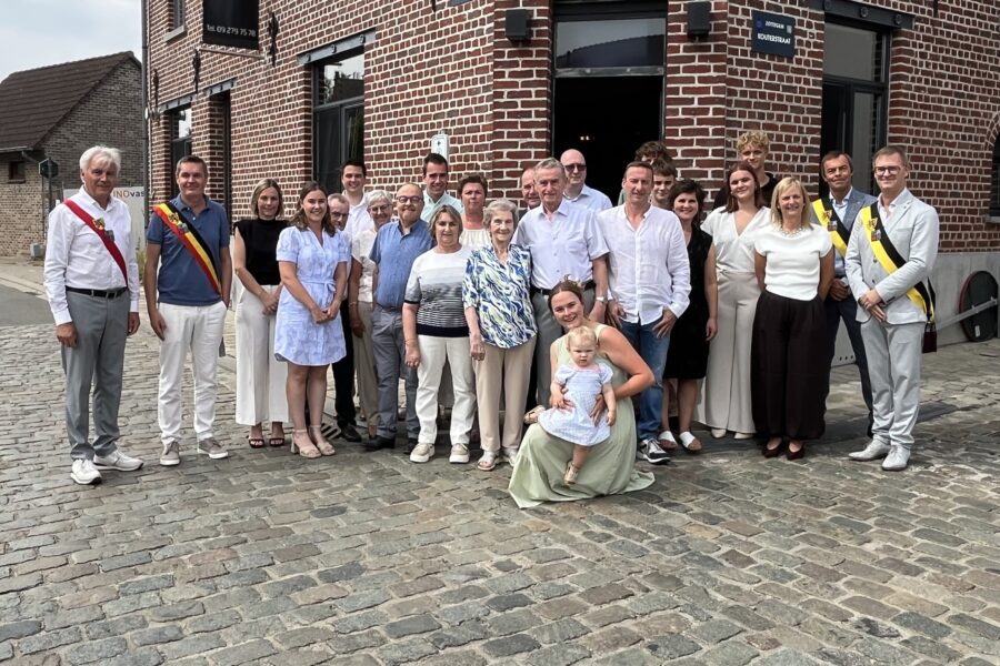 Guido Van Den Bossche en Jeannette Hanssens vieren briljanten jubileum.