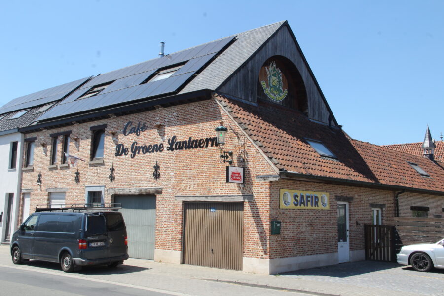 Septemberfest brengt bier, schlagers en Duitse sfeer naar Café De Groene Lantaern.