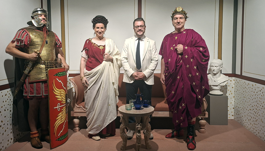 Keizer Trajanus verovert Velzeke tijdens Open Monumentenweekend.