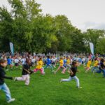 2.850 leerlingen verzamelen in Aalsterse Stadspark voor sportieve Interscholenveldloop.