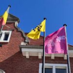 Sint-Lievens-Houtem kleurt roze als teken van steun tijdens borstkankermaand.