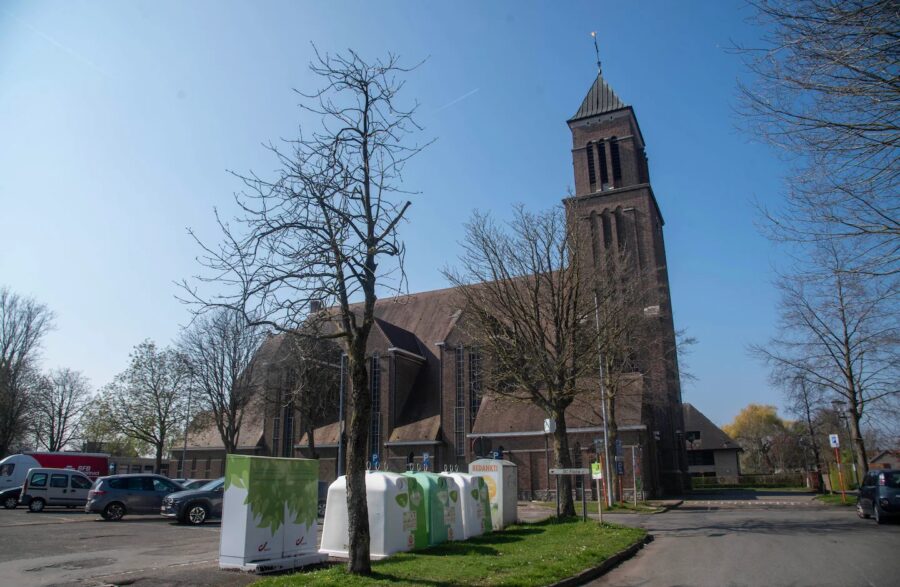 Florakerk krijgt nieuwe toekomst: buurtfeest geeft inkijk in plannen voor herbestemming.