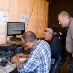 Radioclub Zottegem leert beginners communiceren via de ether.