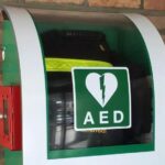 Leer levens redden en volg een gratis AED-opleiding.