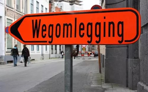 Rioolwerken zorgen van 4 tot 8 november voor verkeershinder in Denderleeuw.